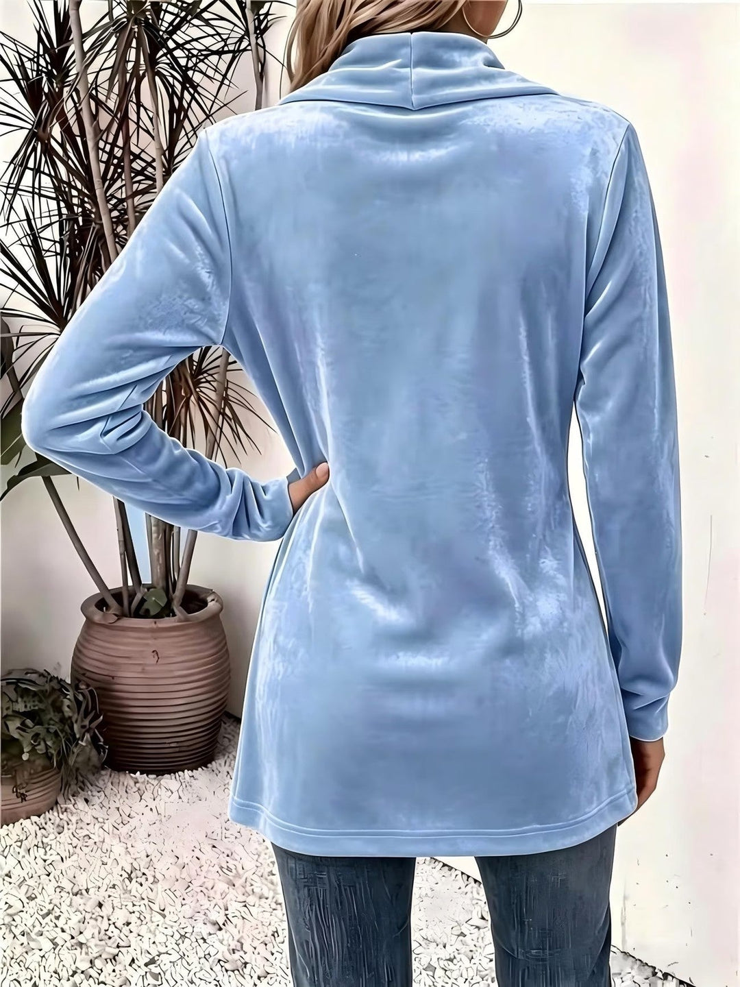 Delaney™ | Hemelsblauwe Velours Knop-Tab Cardigan