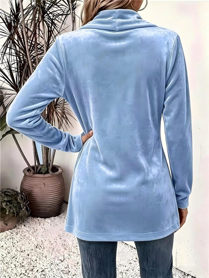 Delaney™ | Hemelsblauwe Velours Knop-Tab Cardigan