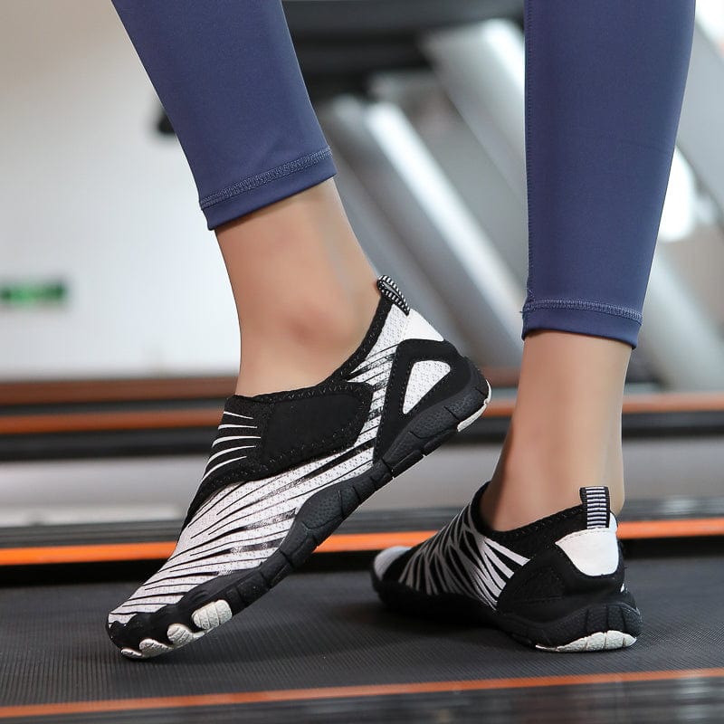 Mira - Barefoot Orthopedische Trainers