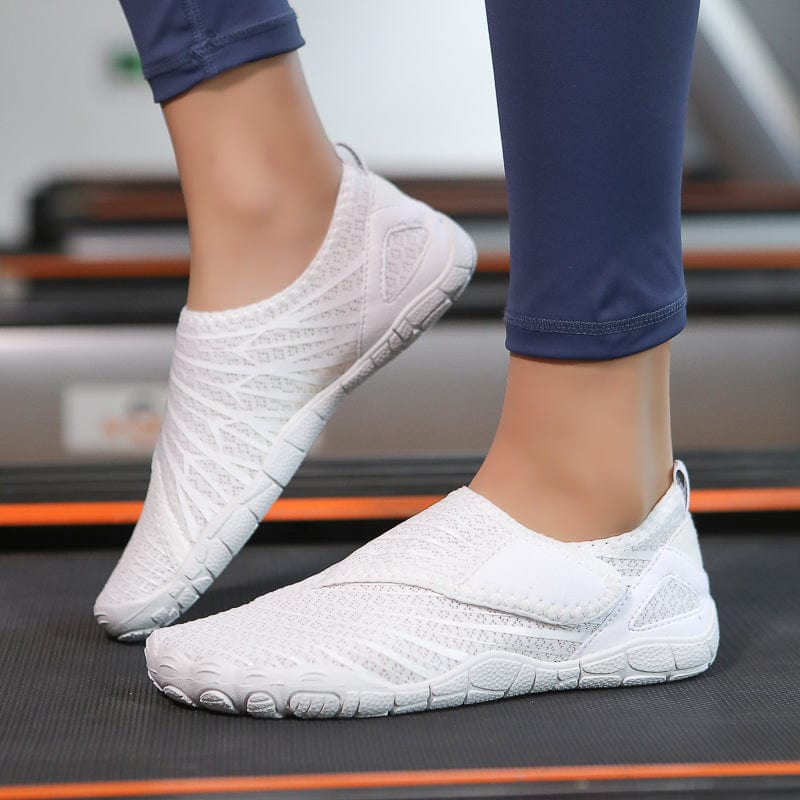 Mira - Barefoot Orthopedische Trainers