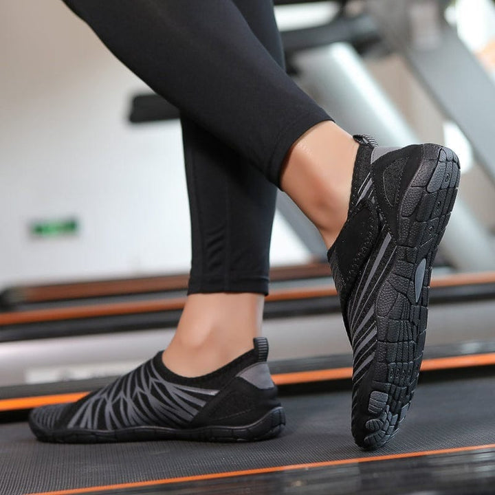 Mira - Barefoot Orthopedische Trainers
