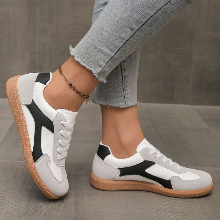 Naelle | Comfort Trainers