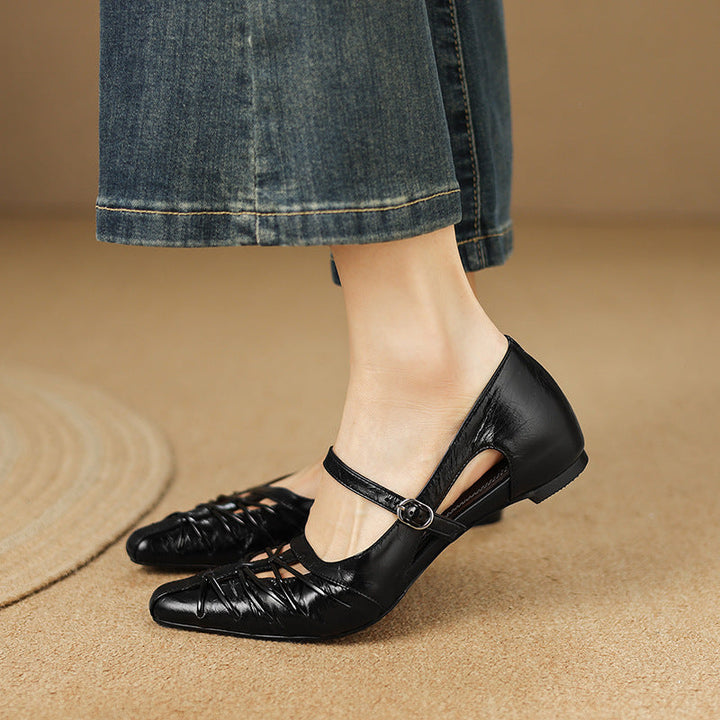 Quenby | Puntige Lattice-Cut Mary Jane Ballerina