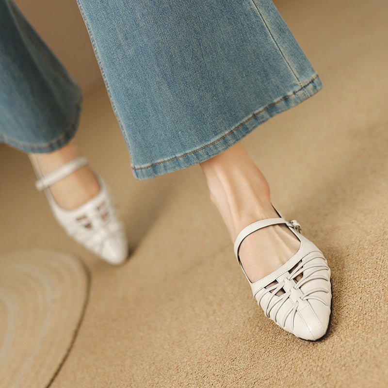 Quenby | Puntige Lattice-Cut Mary Jane Ballerina