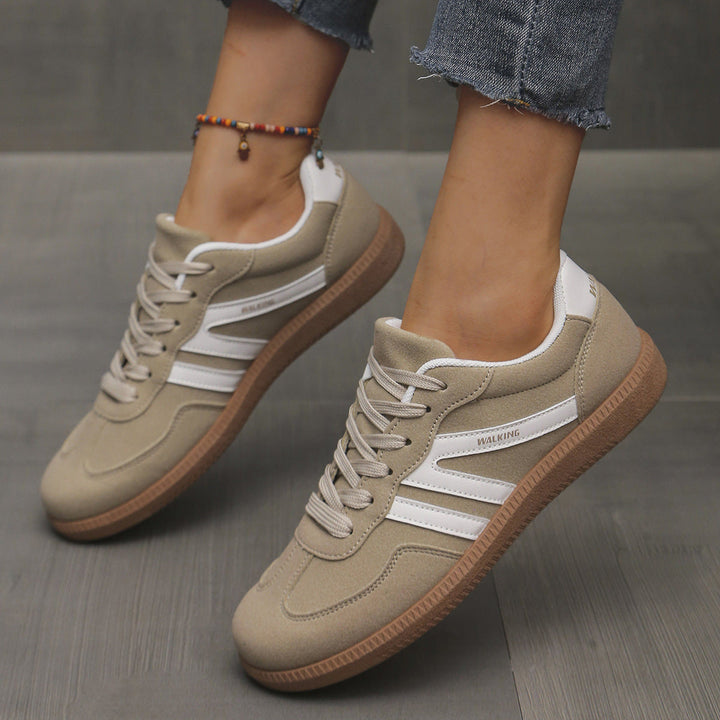 Deliza Comfort Trainers