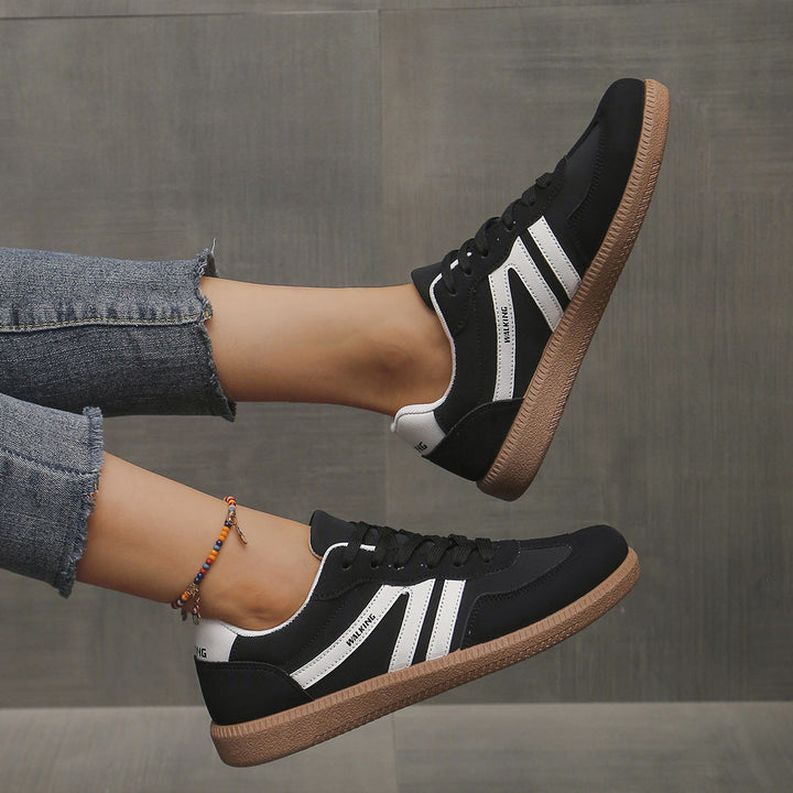 Deliza Comfort Trainers