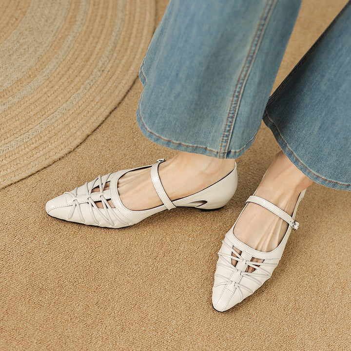 Quenby | Puntige Lattice-Cut Mary Jane Ballerina
