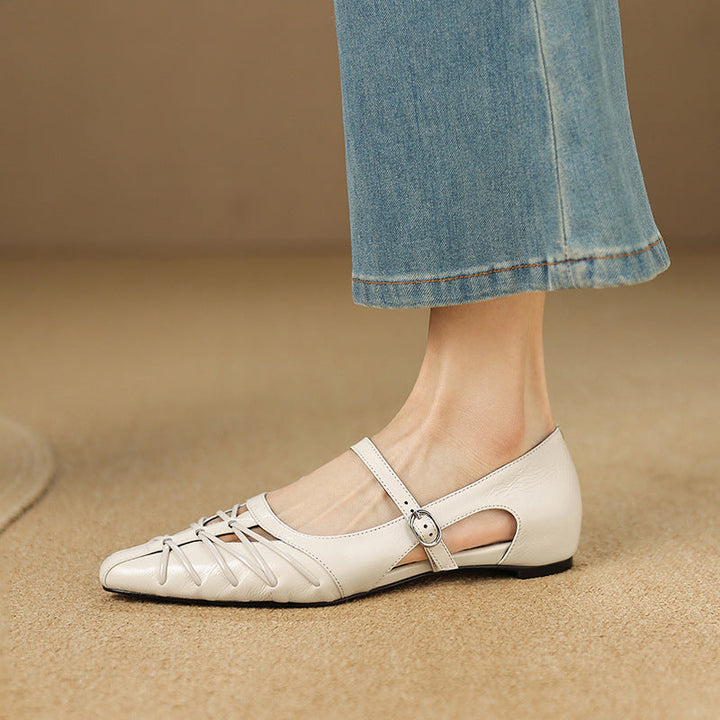 Quenby | Puntige Lattice-Cut Mary Jane Ballerina