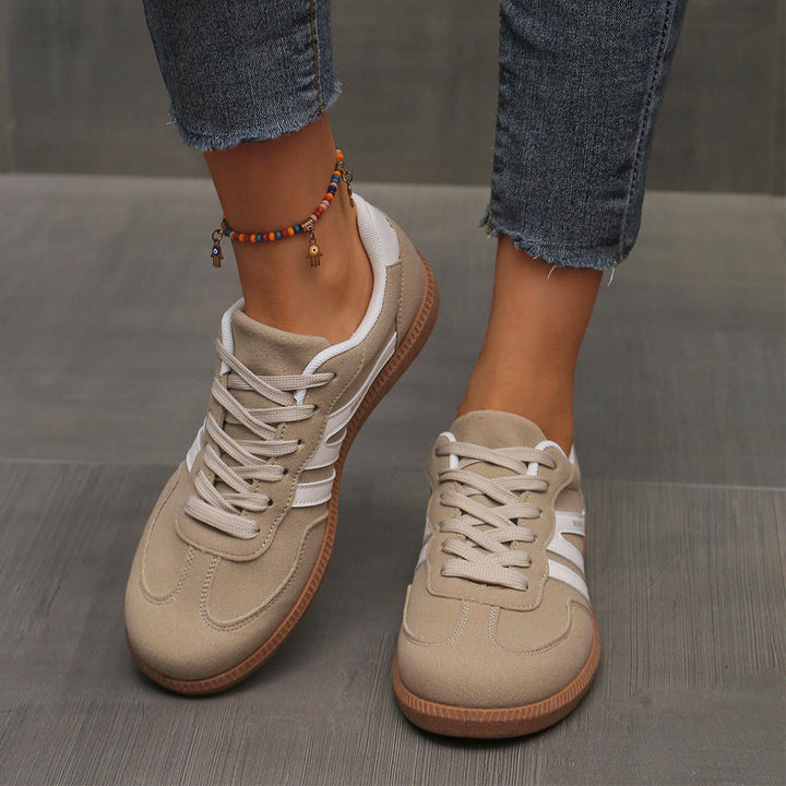 Deliza Comfort Trainers