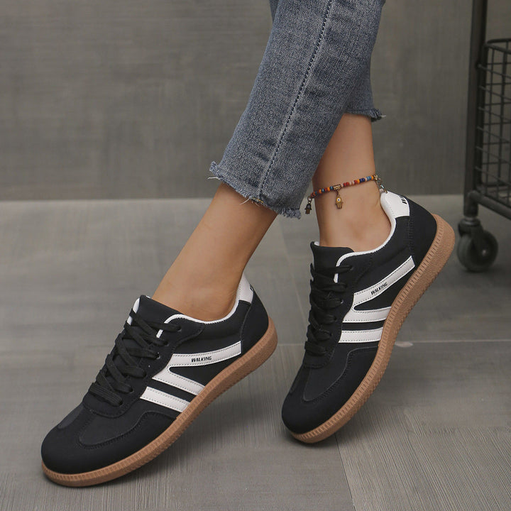 Deliza Comfort Trainers