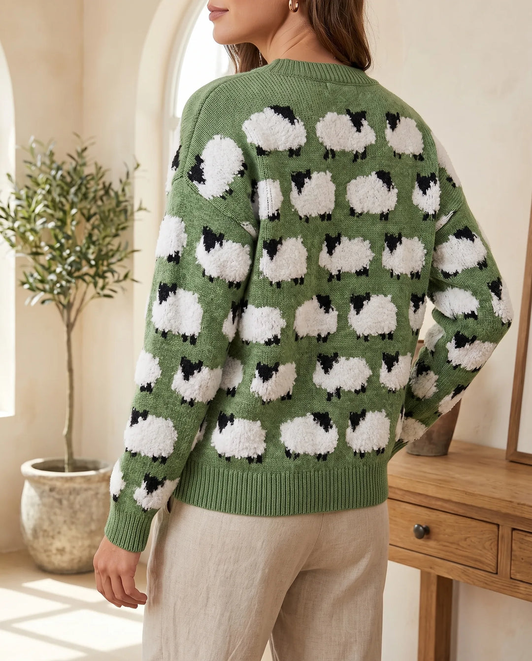 Mabel Fluffy Sheep Crew Neck Sweater voor Dames – Groen