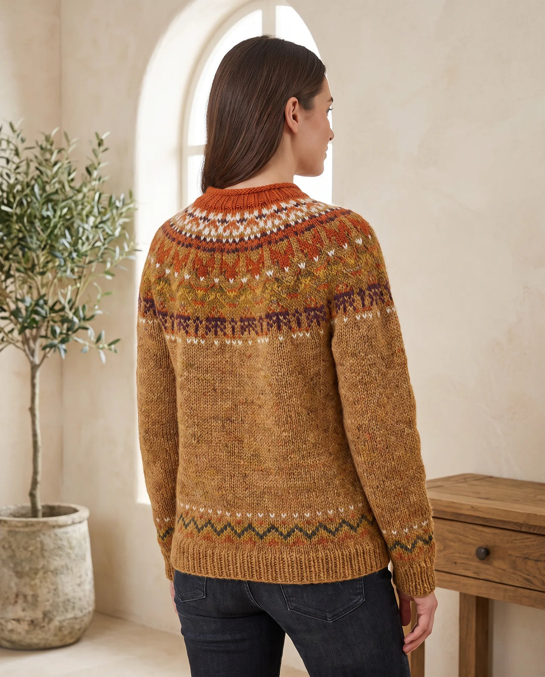 Ingrid Fair Isle Trui voor Dames - Nordic Patroon Gebreide Pullover - Bruin | Auburn Row