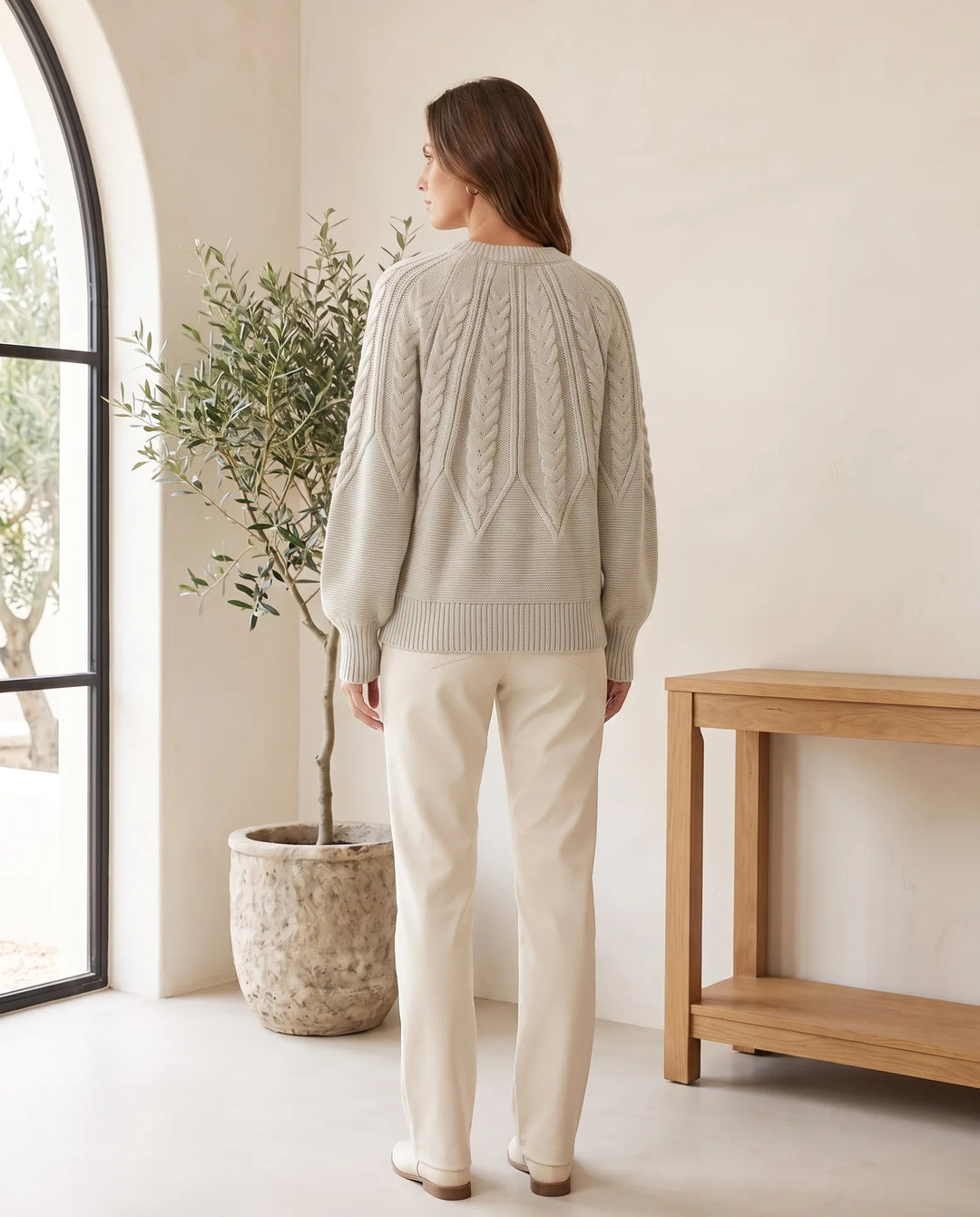 Isla Kabelgebreide Trui voor Dames - Ronde Hals Lange Mouwen Trui - Beige | Auburn Row
