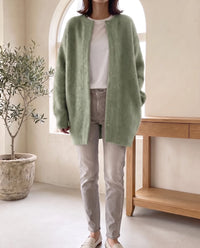 Wren Oversized Cardigan voor Vrouwen - Fluffy Knit Drukknopen Voorkant - Saliegroen