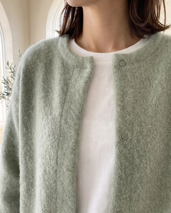 Wren Oversized Cardigan voor Vrouwen - Fluffy Knit Drukknopen Voorkant - Saliegroen