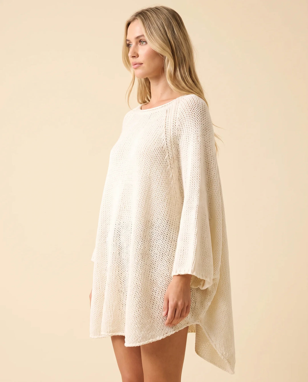 Eloise Trui voor Dames - Oversized Poncho-Stijl Met Gebogen Zoom en Ronde Hals