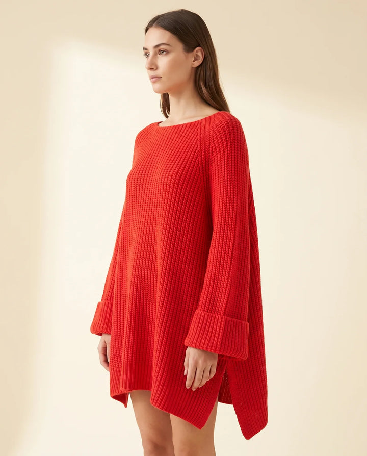 Eloise Trui voor Dames - Oversized Poncho-Stijl Met Gebogen Zoom en Ronde Hals