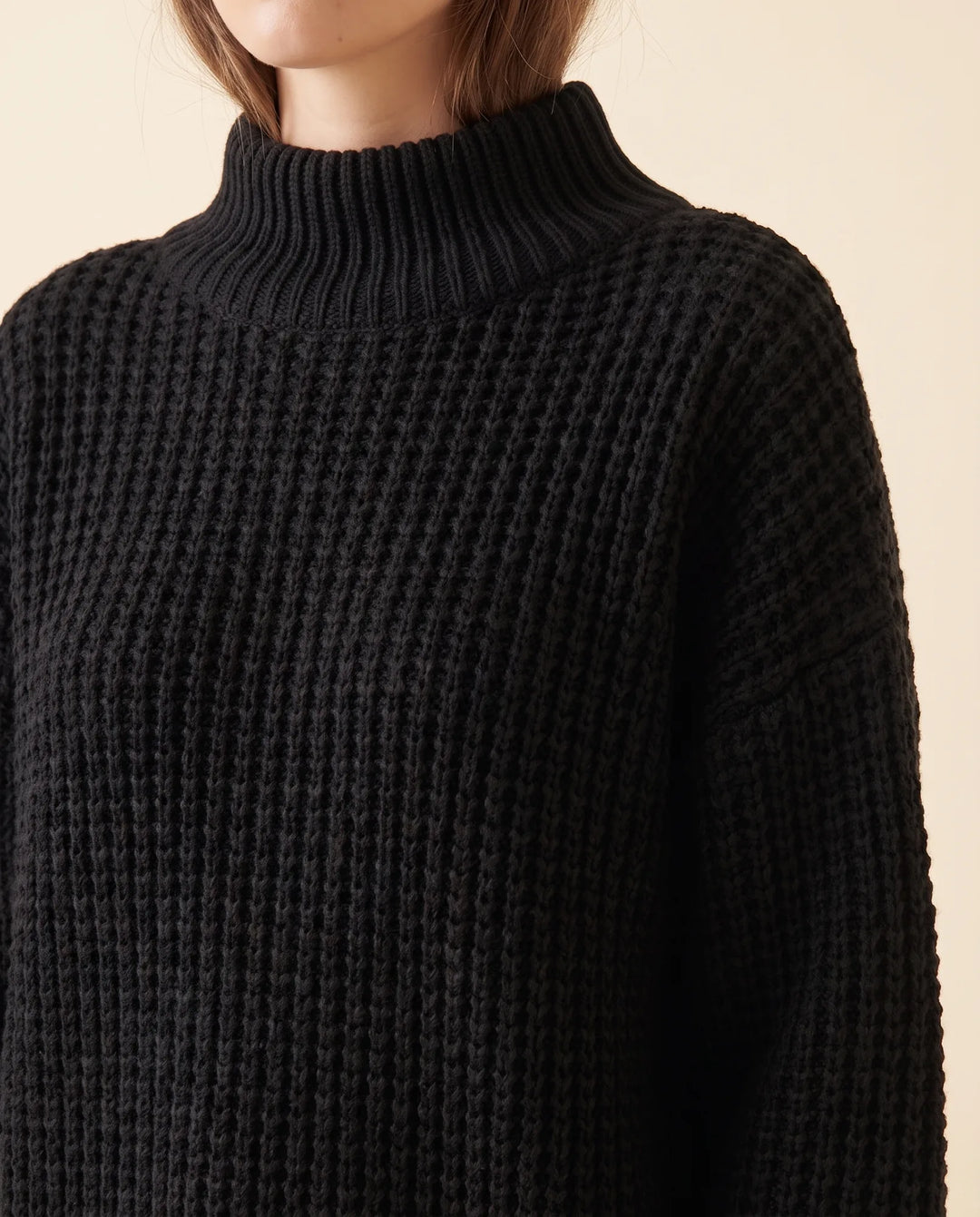 Vrouwen Fern Coltrui - Oversized Chunky Brei Met Verlaagde Schouders