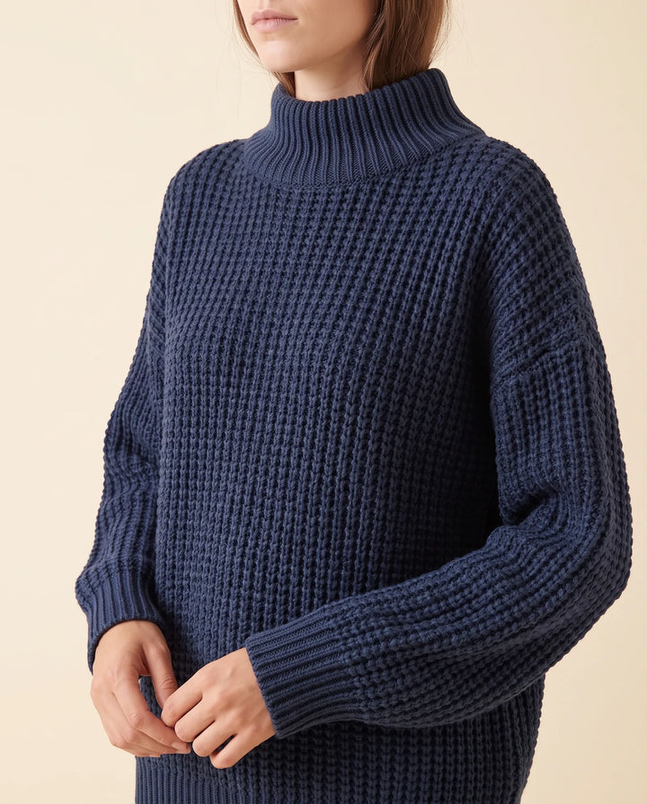 Vrouwen Fern Coltrui - Oversized Chunky Brei Met Verlaagde Schouders