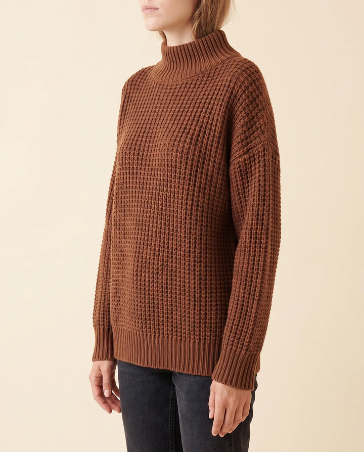 Vrouwen Fern Coltrui - Oversized Chunky Brei Met Verlaagde Schouders