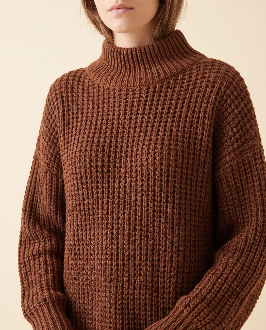 Vrouwen Fern Coltrui - Oversized Chunky Brei Met Verlaagde Schouders