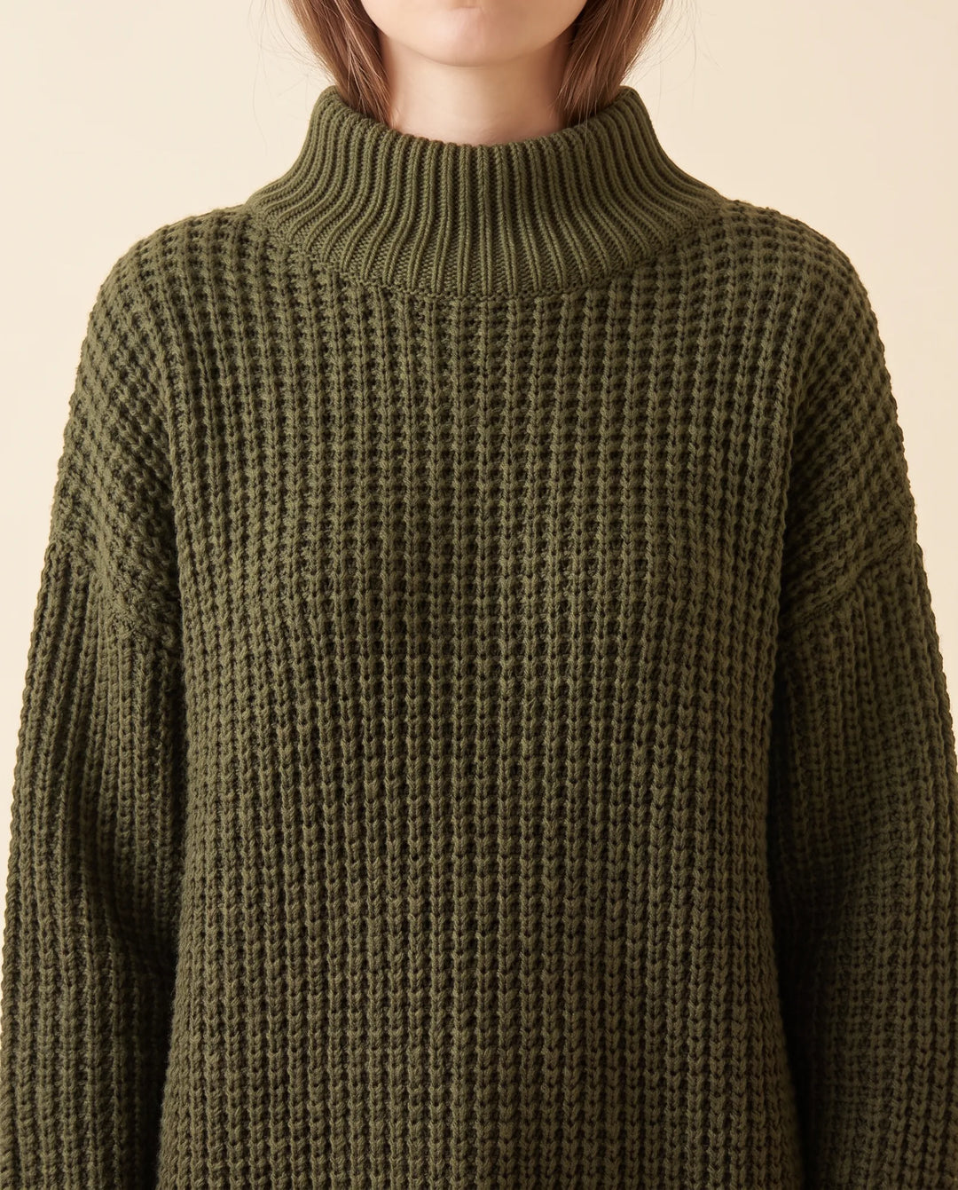 Vrouwen Fern Coltrui - Oversized Chunky Brei Met Verlaagde Schouders