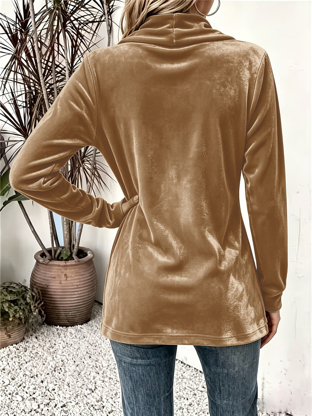 Sutton™ | Camel Velvet Knopen-Tab Cardigan