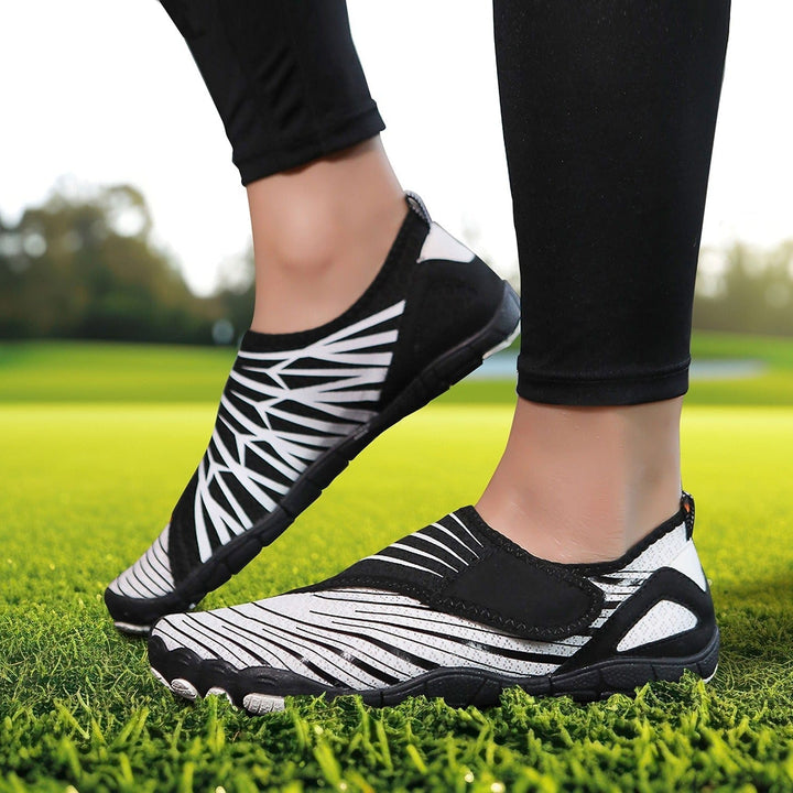 Mira - Barefoot Orthopedische Trainers