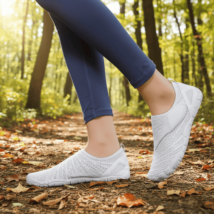 Mira - Barefoot Orthopedische Trainers