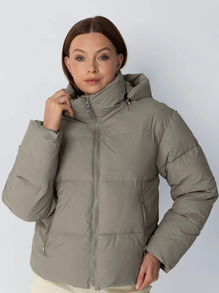 WarmCore™ Classic Short Detachable Hooded Puffer Jacket