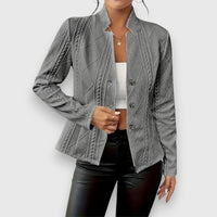 Loretta | Gestructureerde cardigan met knoopsluiting