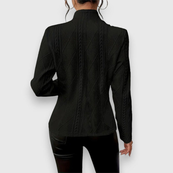 Loretta | Gestructureerde cardigan met knoopsluiting