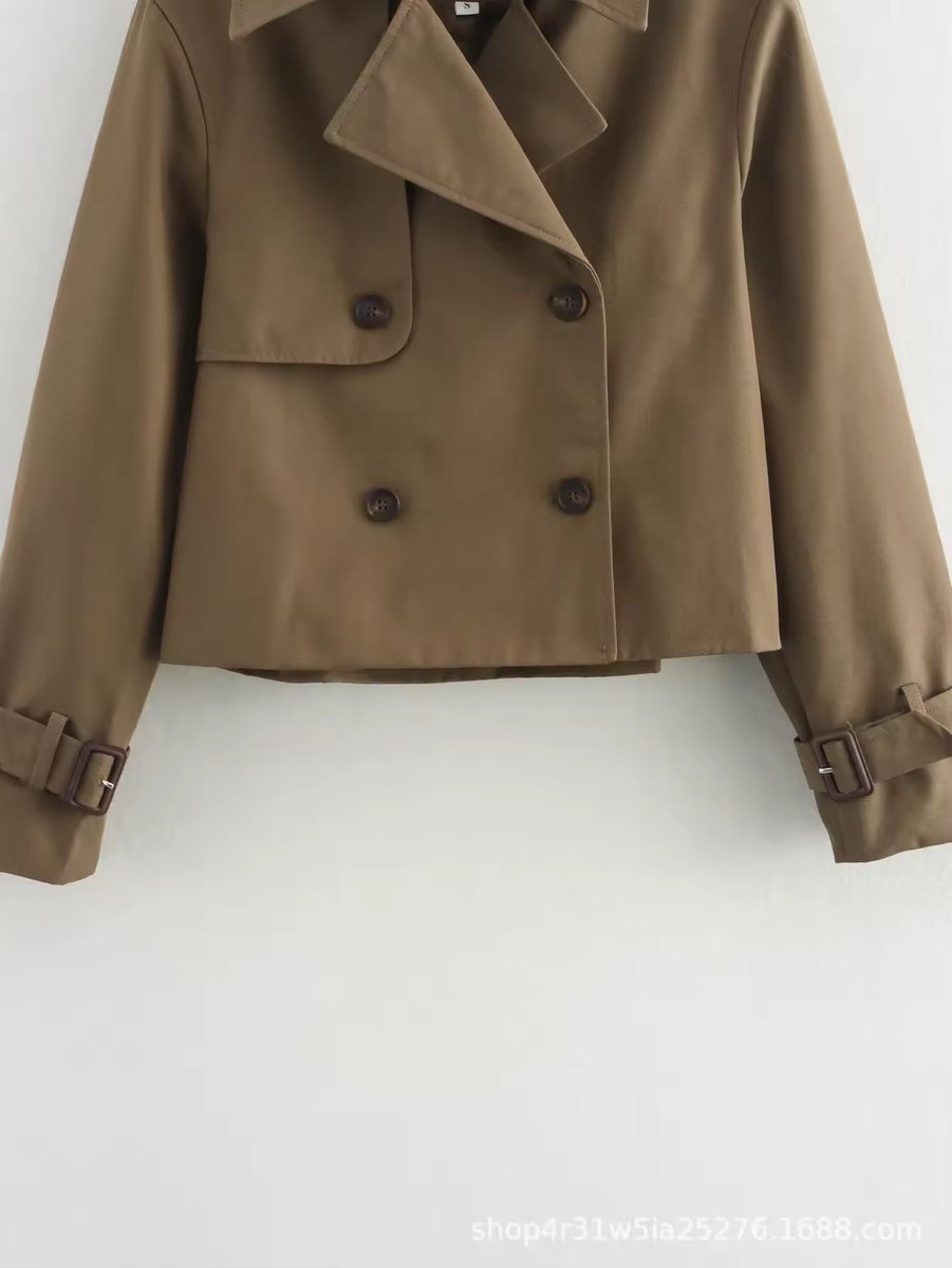 Eugenia | Korte trenchcoat met dubbele knopenrij
