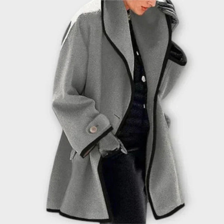 Flora | Oversized jas met contrastrand