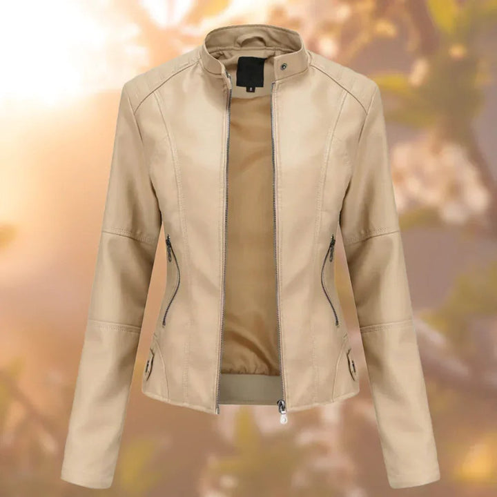 Larissa | Slanke bikerjack met rits